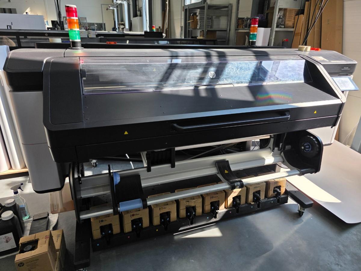 2023 HP Latex 800