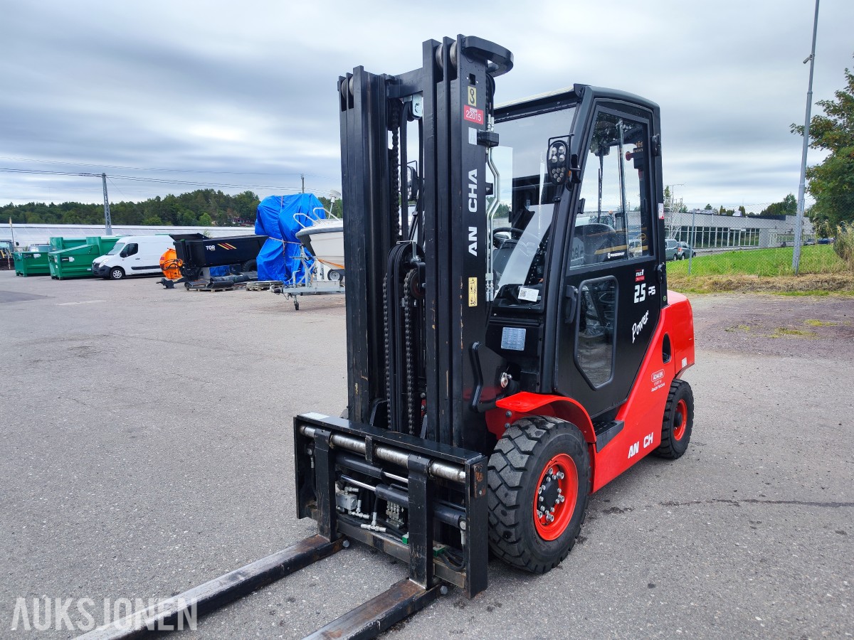 2021 Hangcha CPCD25-XW97F dieseltruck – 2 500 kg – 4,7 m