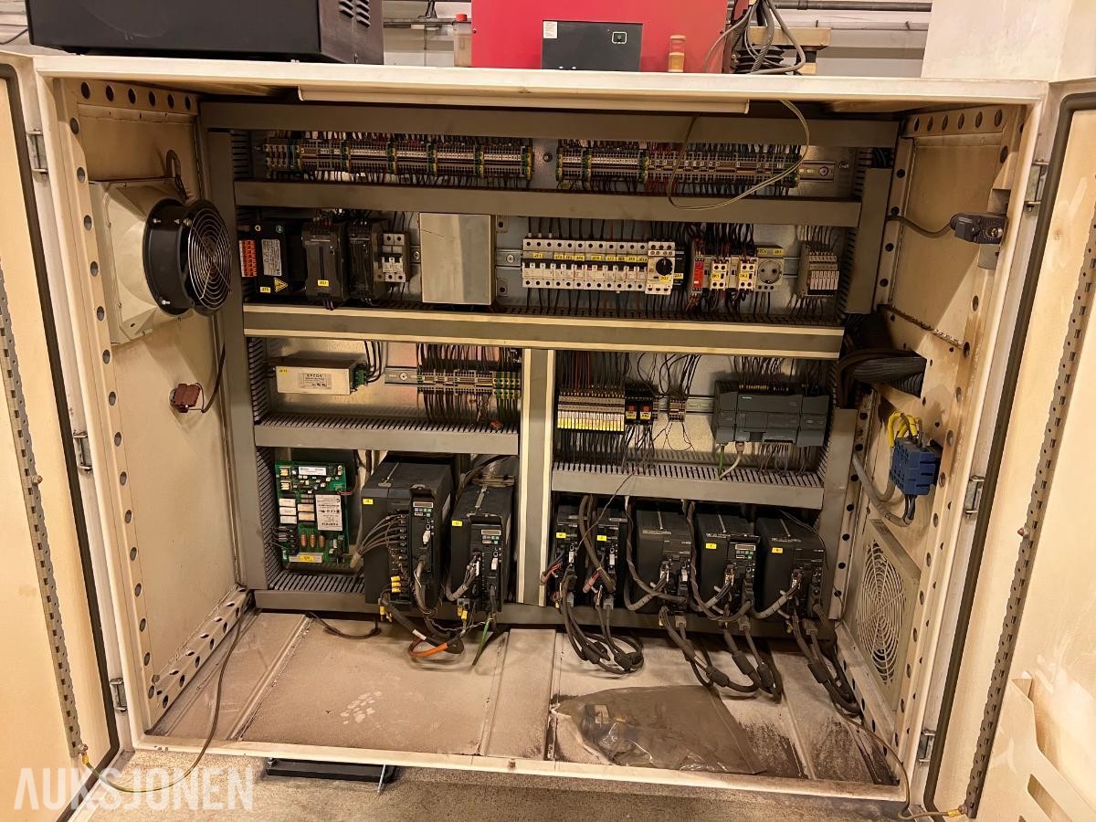 2016 Baykal BPL-H 2506 plasma med 2500mmx6000mm skjærebord
