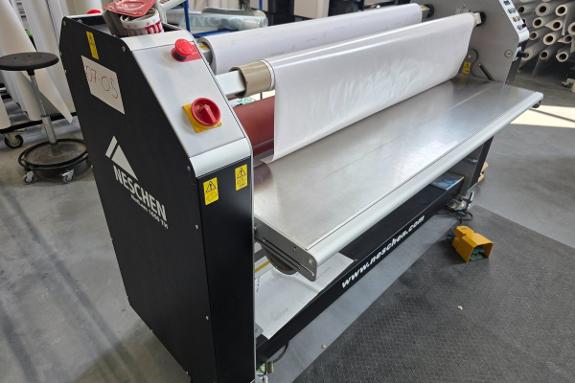 2019 Neschen HotLam 1650 TH top heated laminator