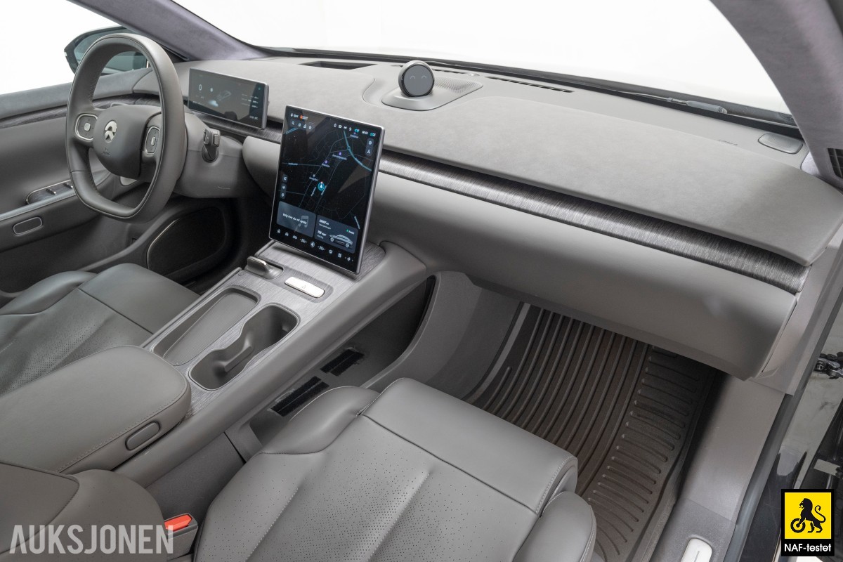 2024 NIO ET7 AWD PANORAMA LUFT HEAD-UP 360-KAMERA ACC MASSASJE