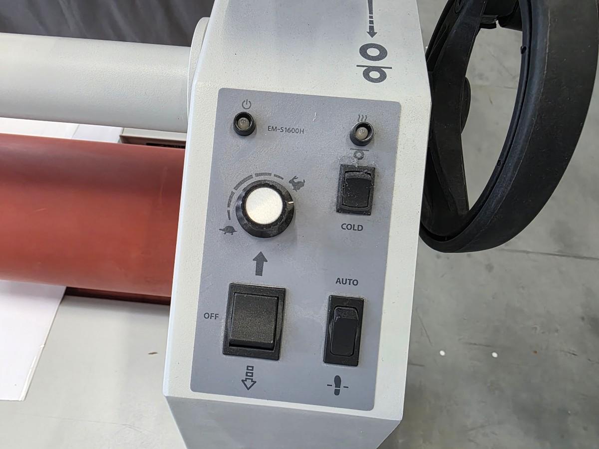 2006 EasyMountSign EM-S1600H Wide Format Laminator