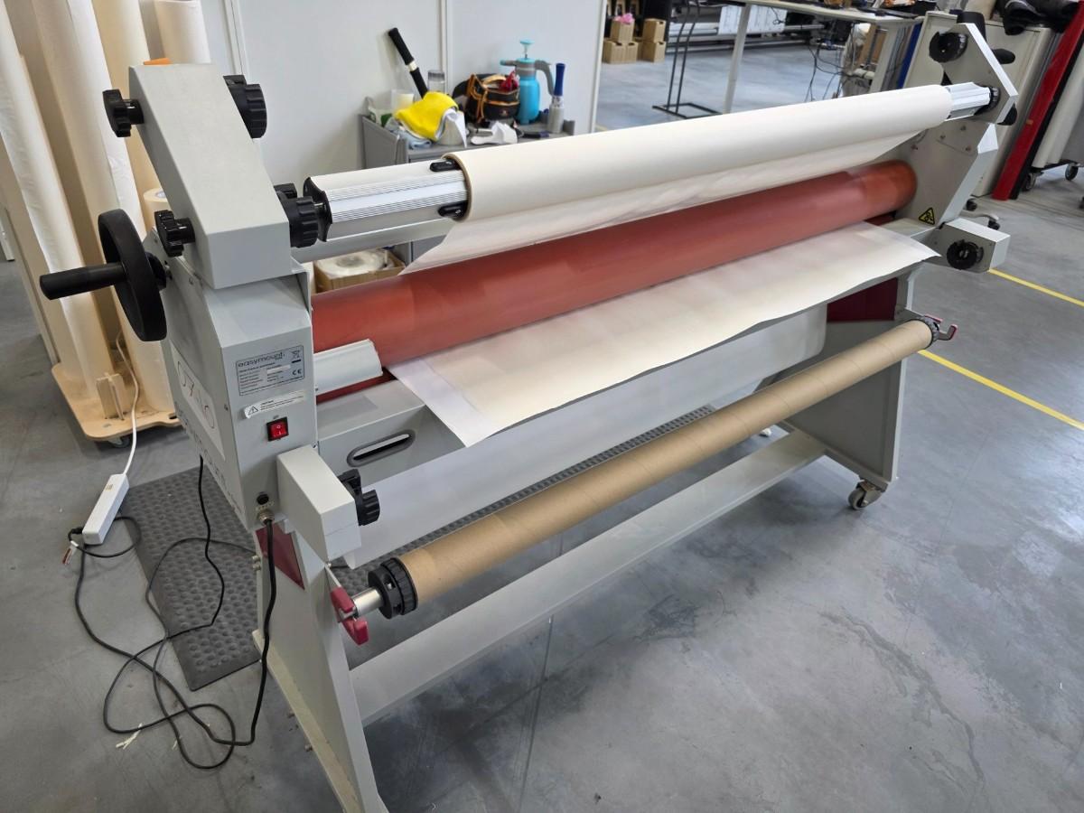 2006 EasyMountSign EM-S1600H Wide Format Laminator