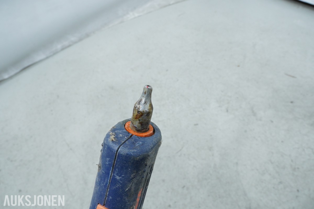 Stor verktøypakke med kompressor, elverktøy, trykkluftverktøy og tilbehør