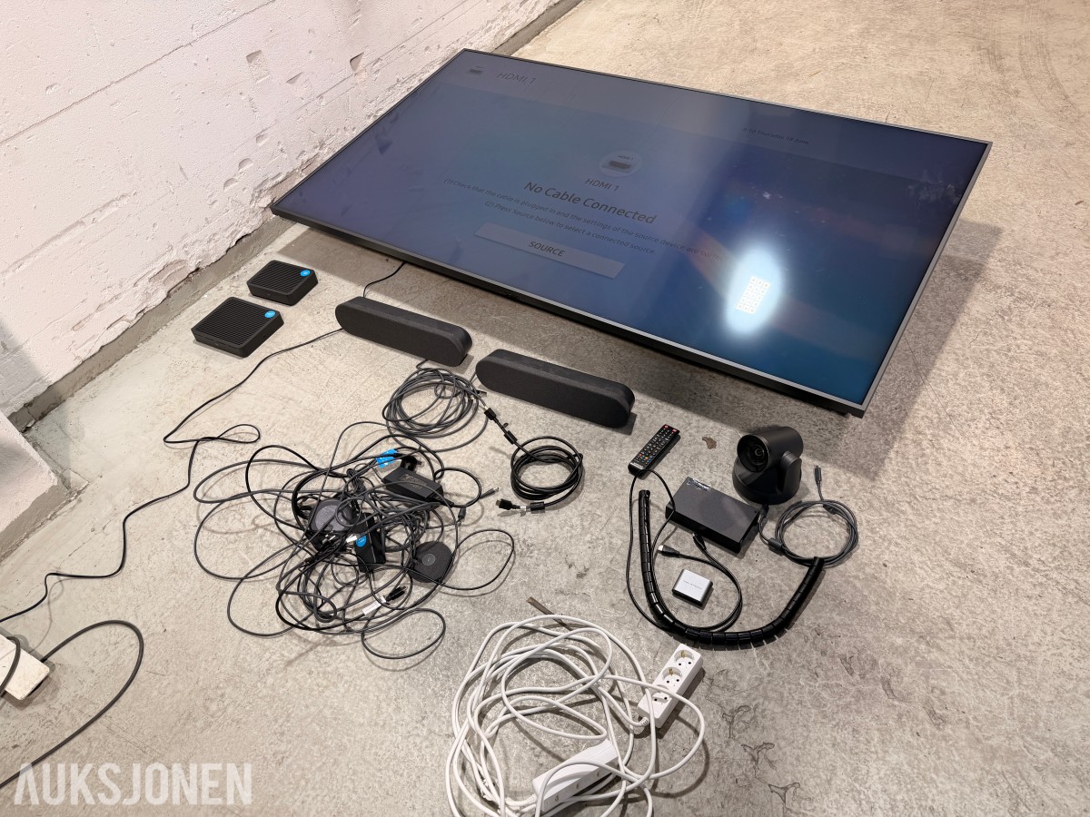 2020 Samsung 85 tommer infoskjerm med videokonferanse utstyr