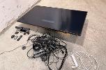 2022 Samsung QB75B 75” 4K-skjerm med Logitech MeetUp konferanseløsning