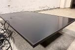 2022 Samsung QB75B 75” 4K-skjerm med Logitech MeetUp konferanseløsning