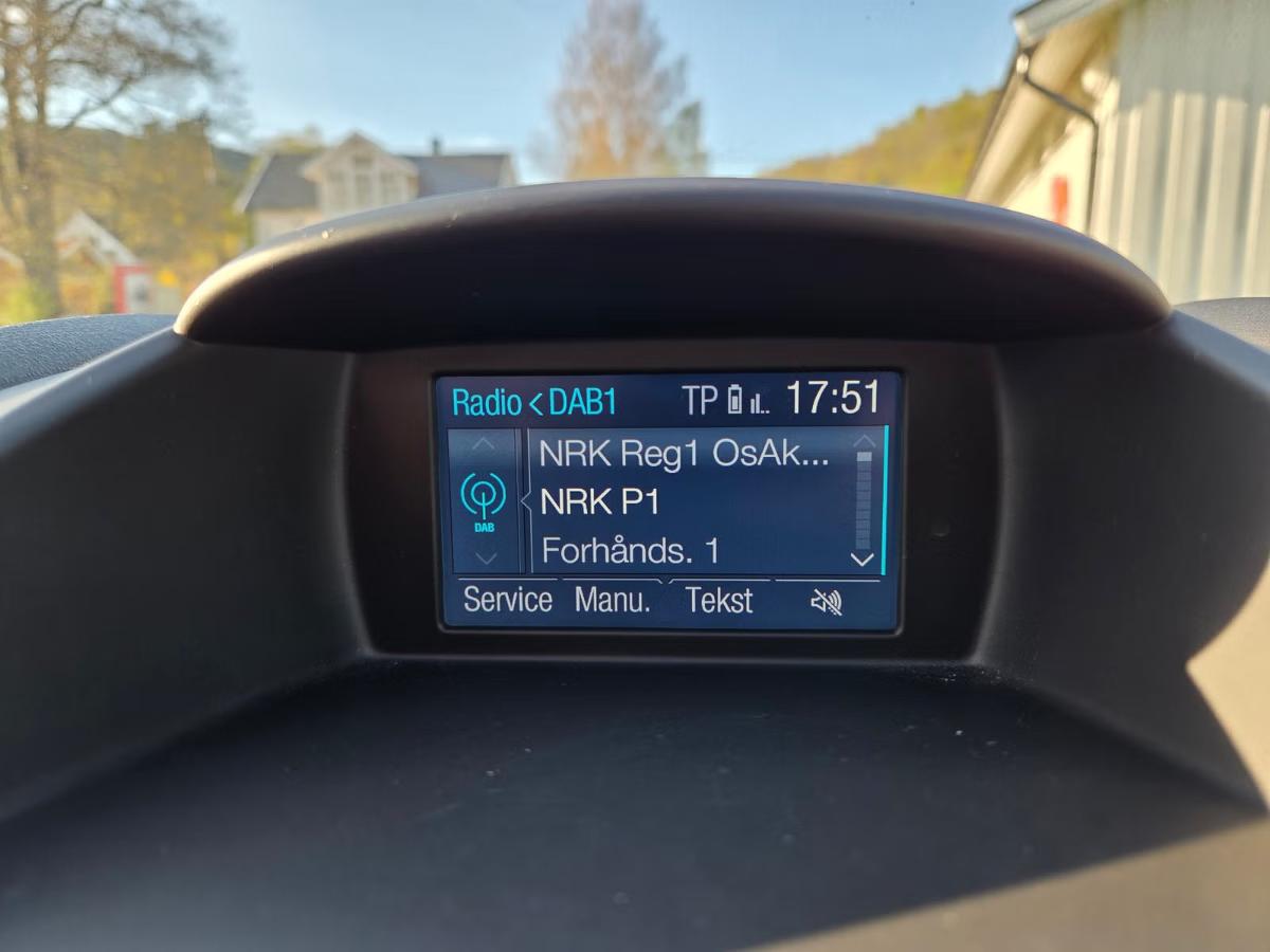 2015 Ford Fiesta, 1,0 EcoBoost 100hk automat ryggekamera s+v dekk                       127264km