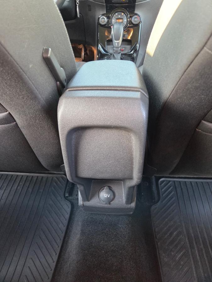 2015 Ford Fiesta, 1,0 EcoBoost 100hk automat ryggekamera s+v dekk                       127264km