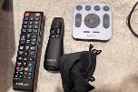 2022 Samsung QB65B 65 tommer tv med Logitech MeetUp videokonferanseløsning