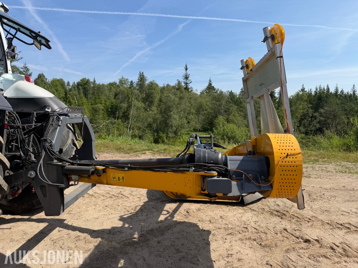 2023 ELHO TORNADO 560 KANTSLÅTTMASKIN – 5,5 M REKKEVIDDE – HARDOX – PTO – VARSLINGSTAVLE