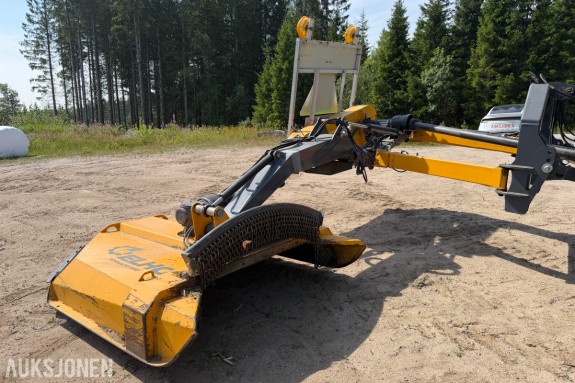 2023 ELHO TORNADO 560 KANTSLÅTTMASKIN – 5,5 M REKKEVIDDE – HARDOX – PTO – VARSLINGSTAVLE