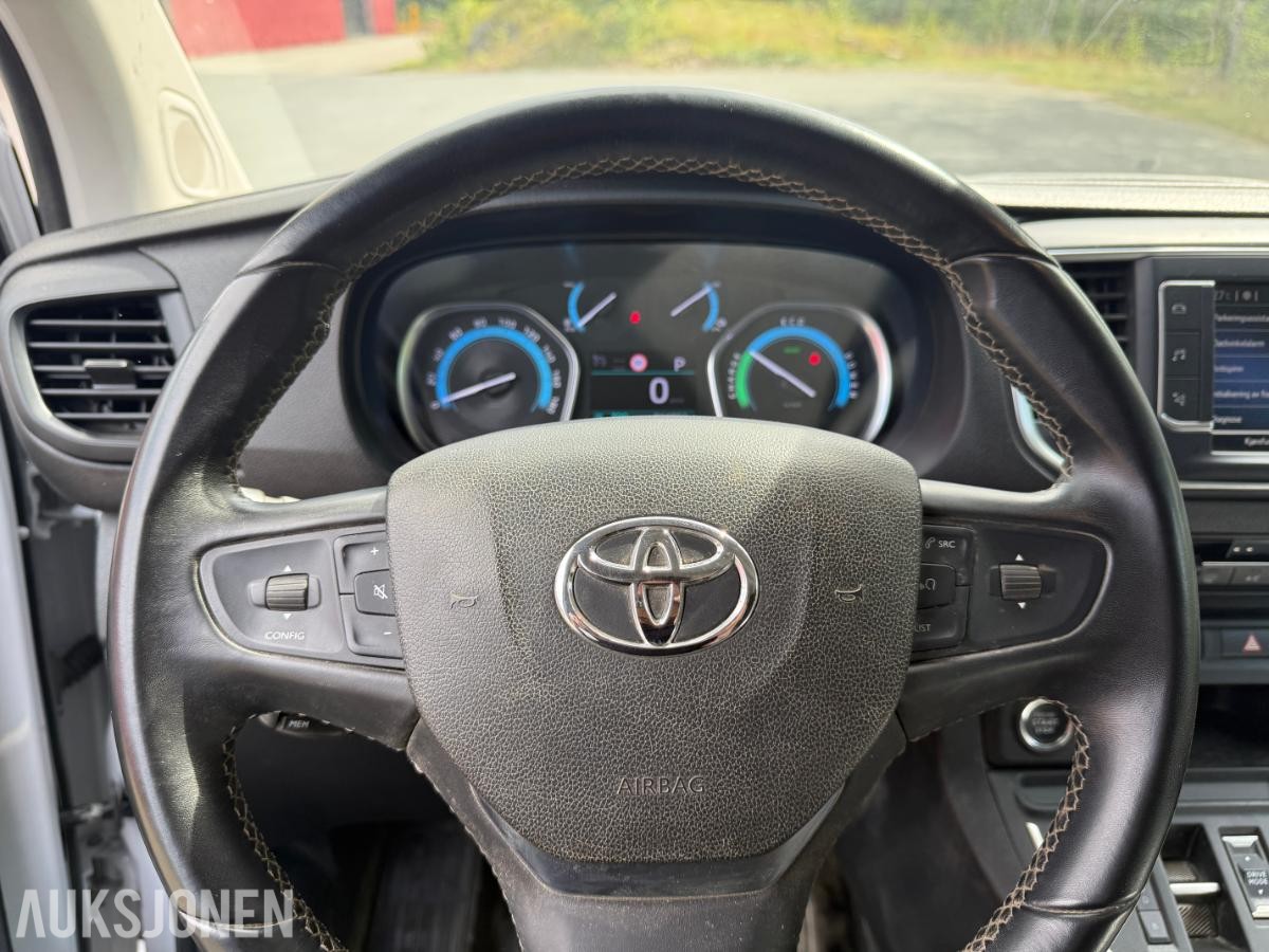 2024 TOYOTA PROACE ELECTRIC 75 kWh L1 – 14 000 KM