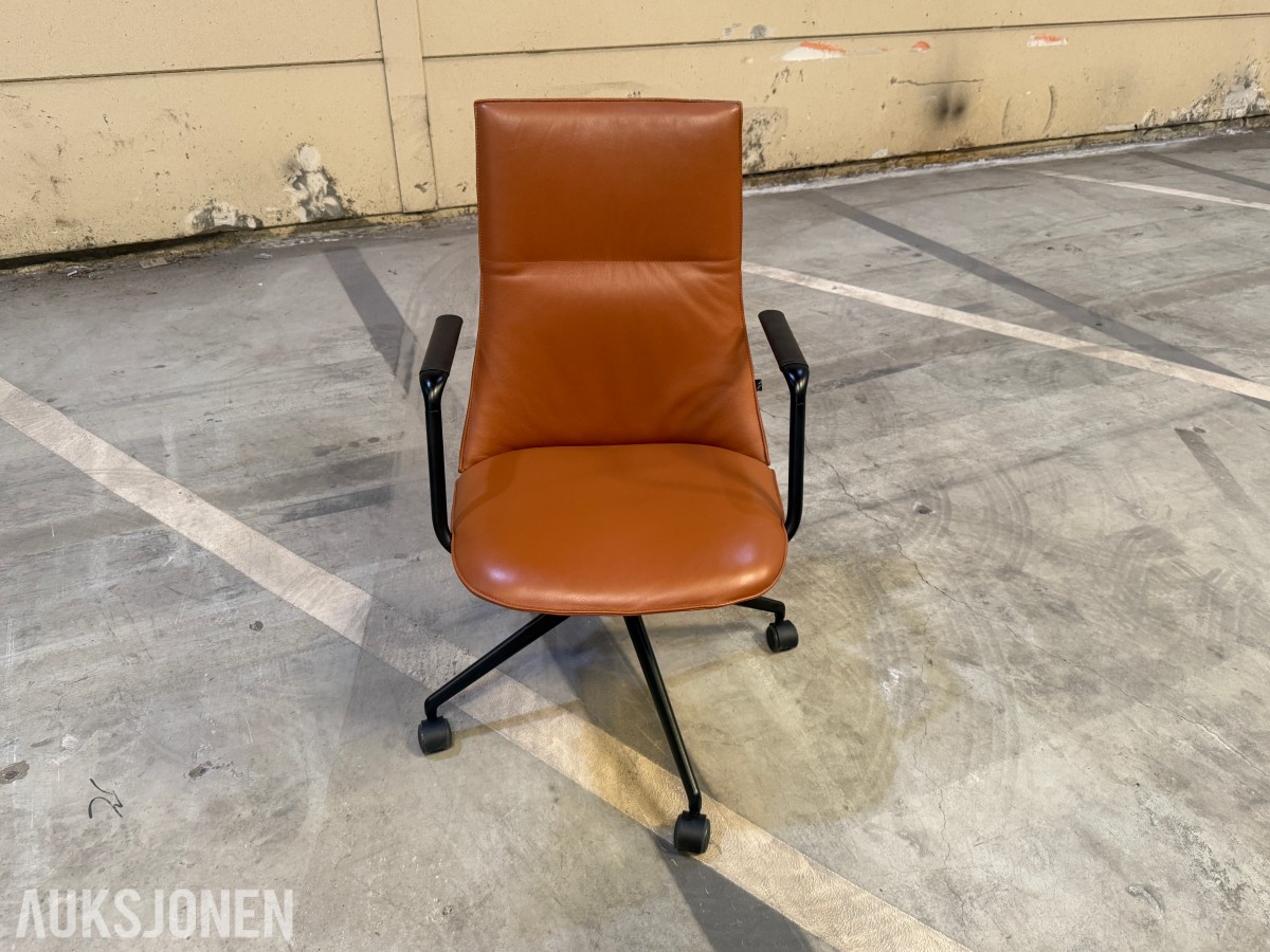 6 Stk Form Form konferansestoler med møtebord