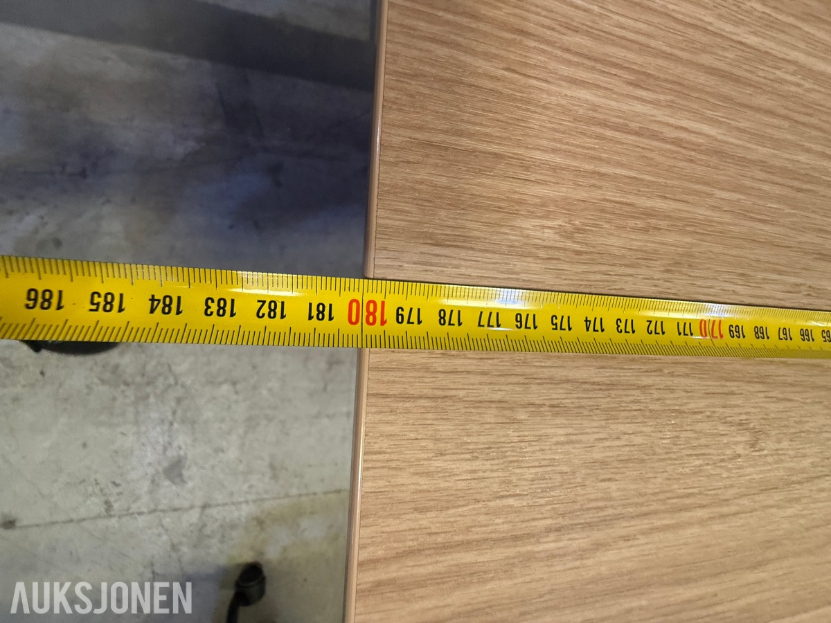 6 Stk Form Form konferansestoler med møtebord