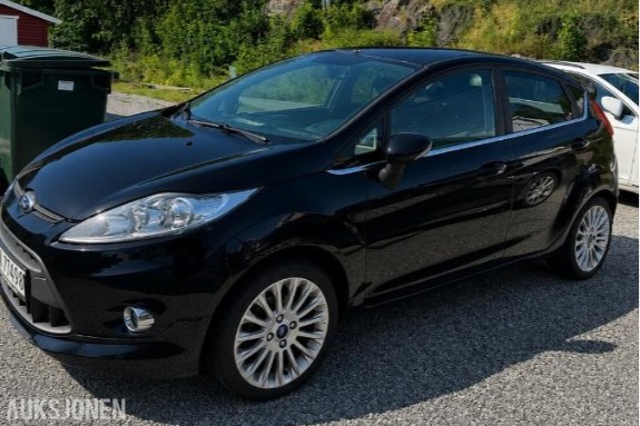 2011 Ford Fiesta 1.4 69hk automat navigasjon