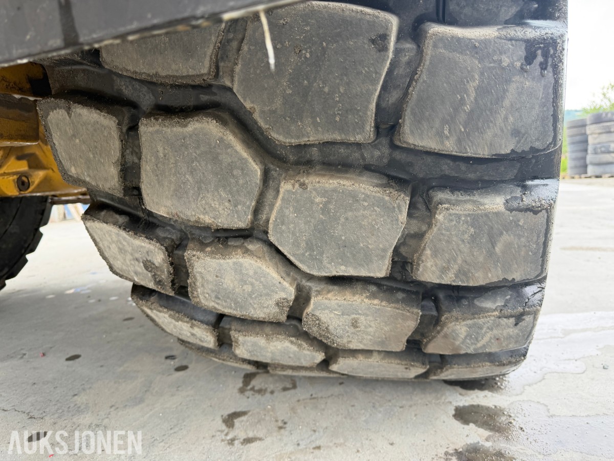 CAT 938M Hjullaster - 3/4 FUNKSJON - SPAKSTYRING - EKSTRA UTTAK