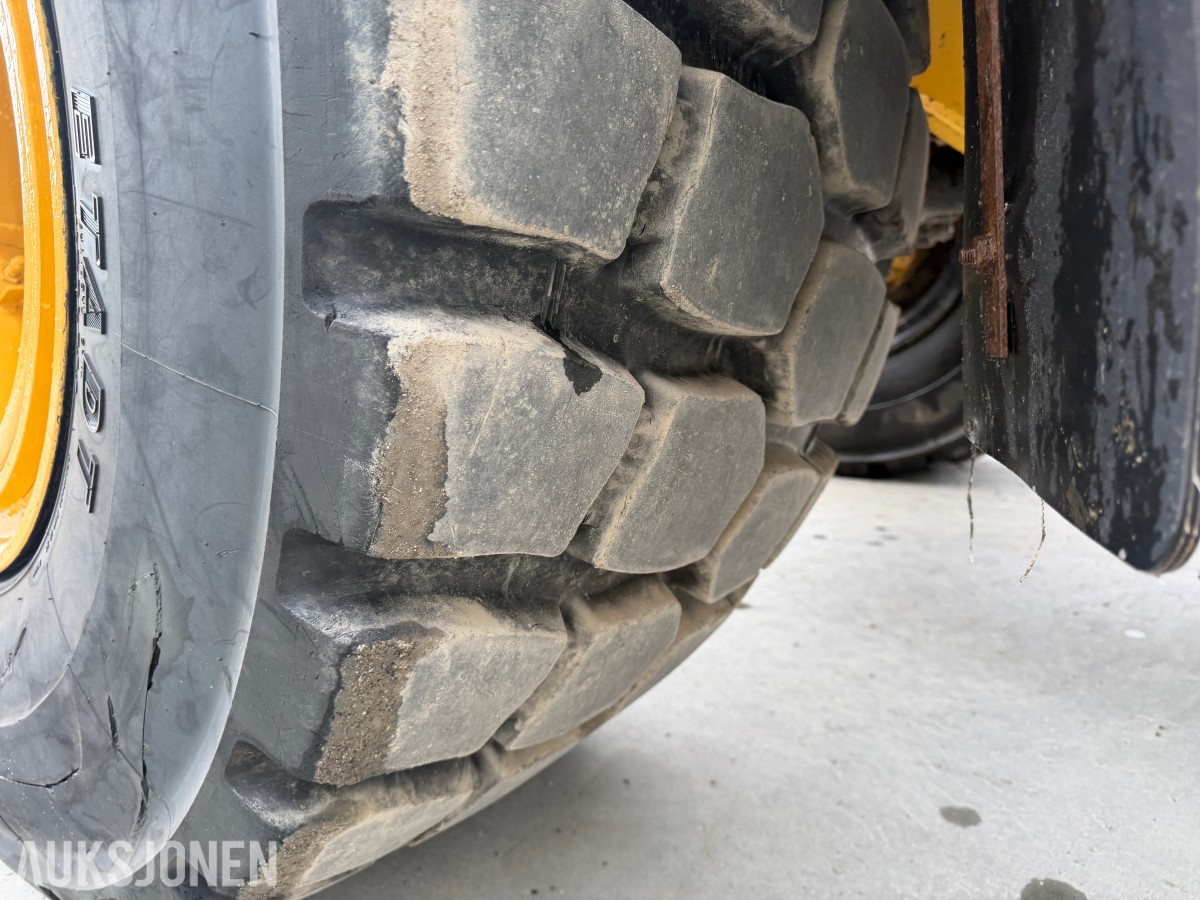 CAT 938M Hjullaster - 3/4 FUNKSJON - SPAKSTYRING - EKSTRA UTTAK