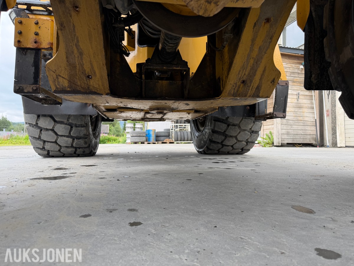 CAT 938M Hjullaster - 3/4 FUNKSJON - SPAKSTYRING - EKSTRA UTTAK