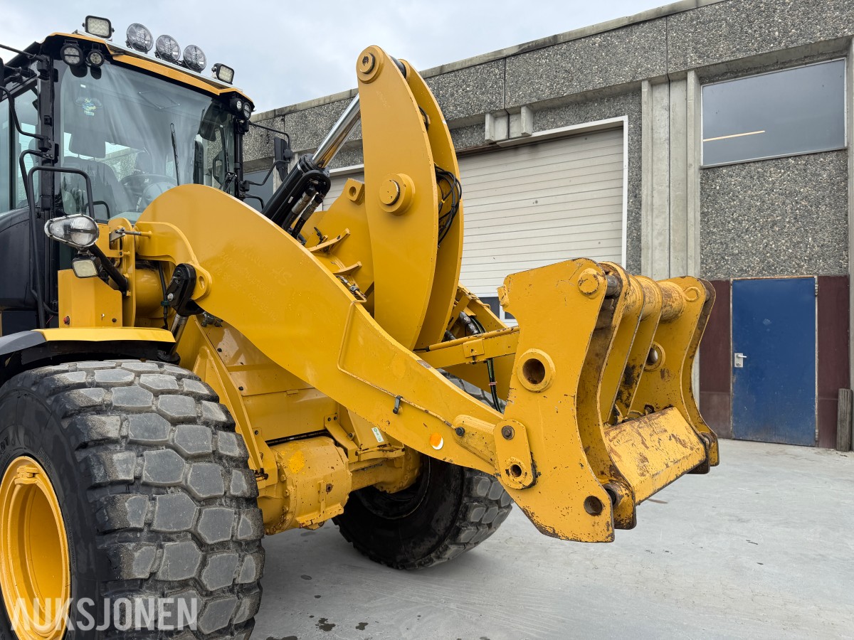 CAT 938M Hjullaster - 3/4 FUNKSJON - SPAKSTYRING - EKSTRA UTTAK
