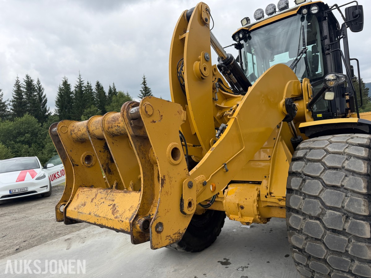CAT 938M Hjullaster - 3/4 FUNKSJON - SPAKSTYRING - EKSTRA UTTAK
