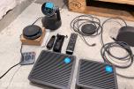 Samsung 75 tommer 4k infoskjerm med Logitech rally videokonferanseutstyr
