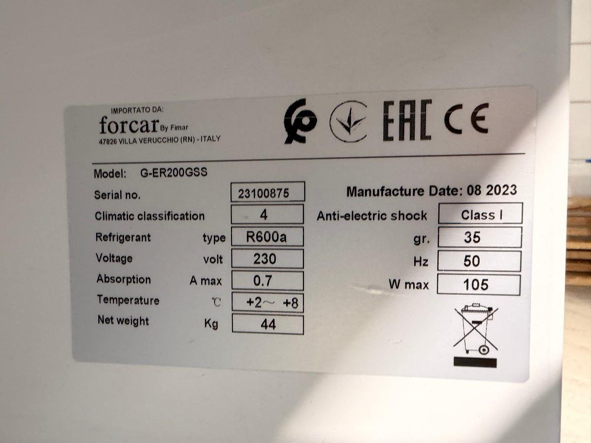 2023 Forcar G-ER200GSS kjøleskap med glassdør - 130 liter