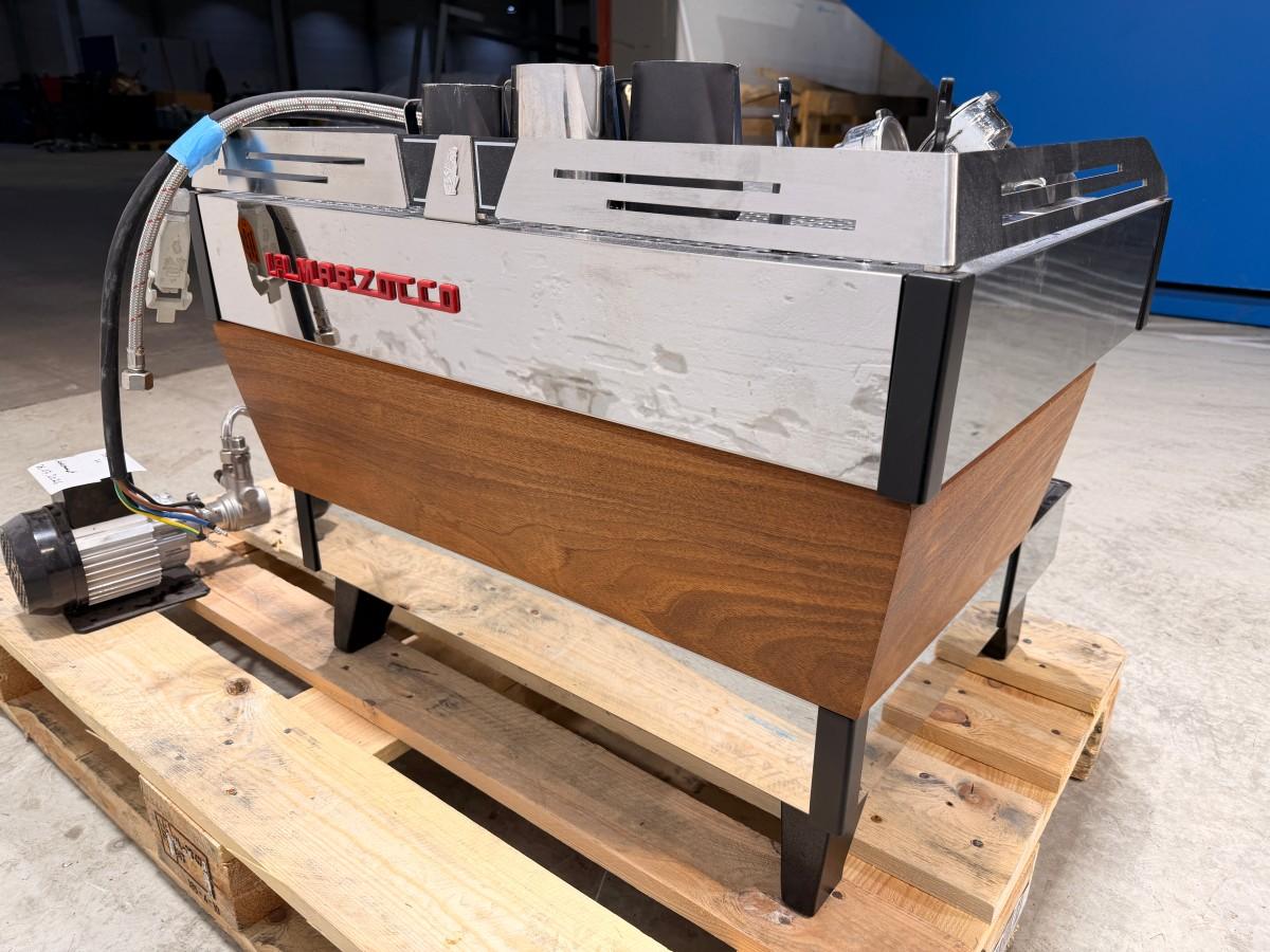 2023 La Marzocco Linea PB S 2AV HW espressomaskin