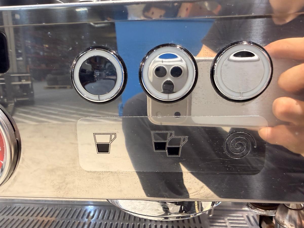 2023 La Marzocco Linea PB S 2AV HW espressomaskin