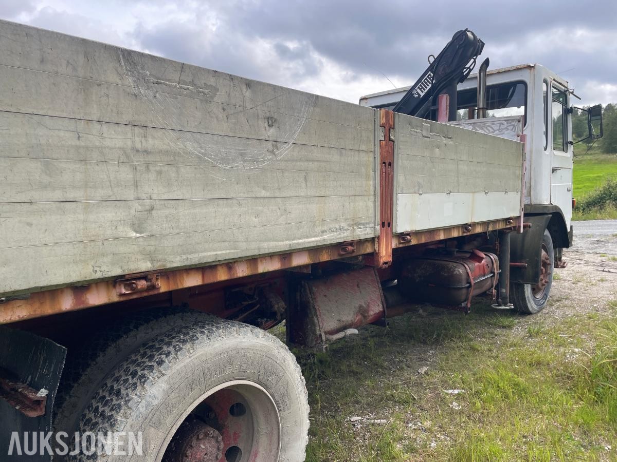 1986 MAN 12.170 F Med kran