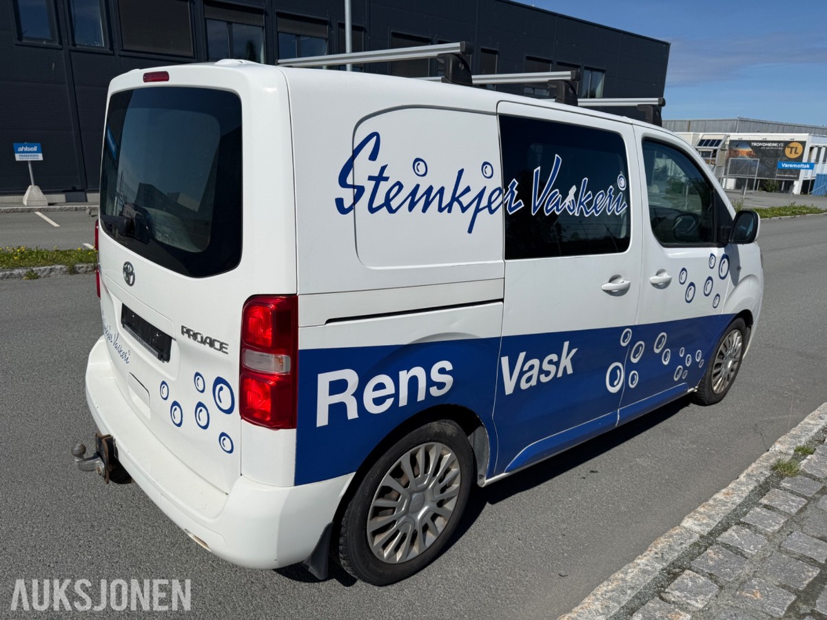 2017 Toyota ProAce *UTEN MINSTEPRIS* HENGERFESTE 3-SETER DELSKINN