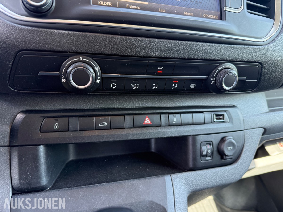 2017 Toyota ProAce *UTEN MINSTEPRIS* HENGERFESTE 3-SETER DELSKINN