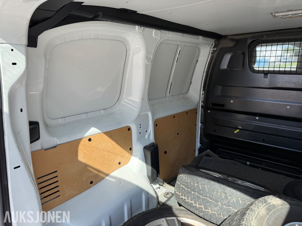 2017 Toyota ProAce *UTEN MINSTEPRIS* HENGERFESTE 3-SETER DELSKINN