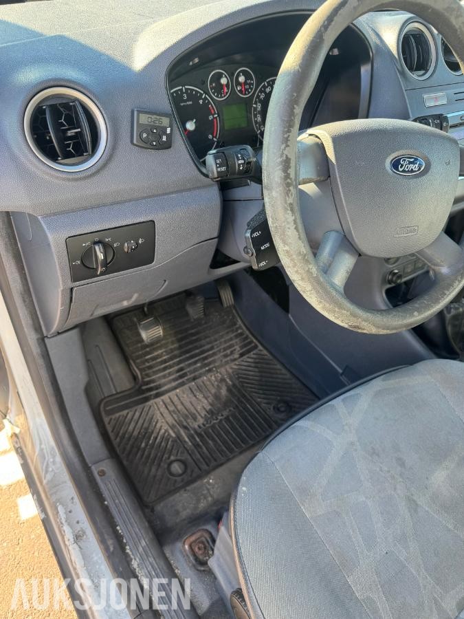 2012 Ford Transit Connect 1.8 75hk s+v dekk 191300km