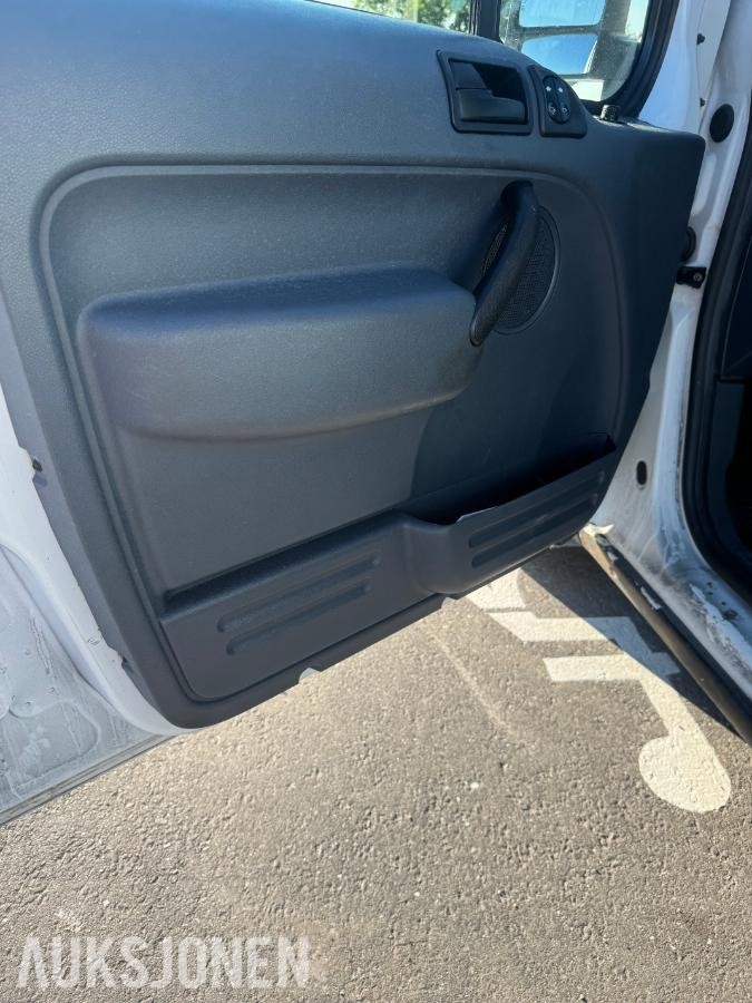 2012 Ford Transit Connect 1.8 75hk s+v dekk 191300km