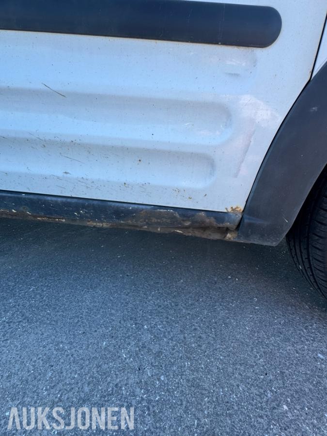 2012 Ford Transit Connect 1.8 75hk s+v dekk 191300km