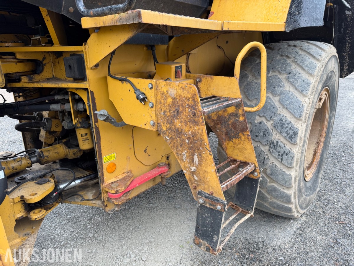 2013 Cat 938K Hjullaster. nylig sertifisert. Vekt i skuffe