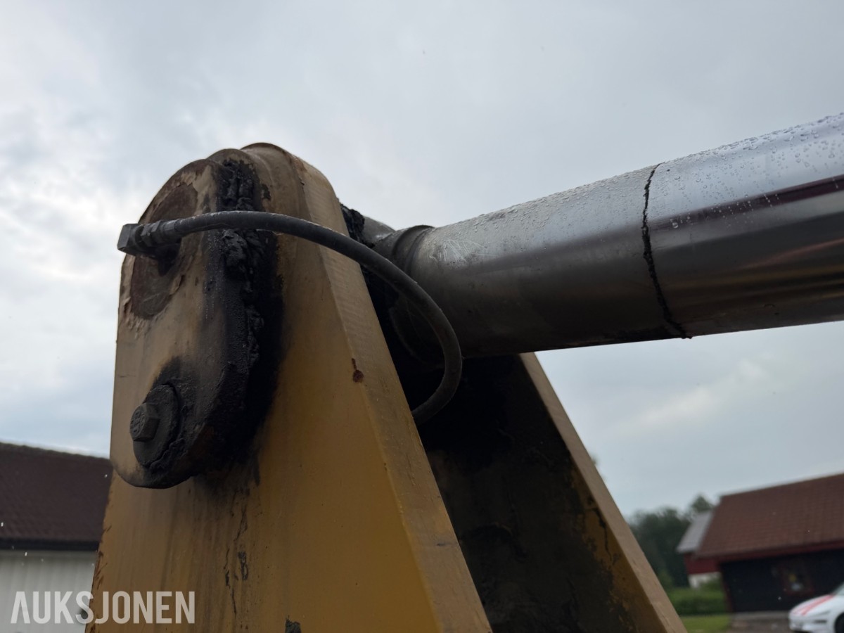 2013 Cat 938K Hjullaster. nylig sertifisert. Vekt i skuffe