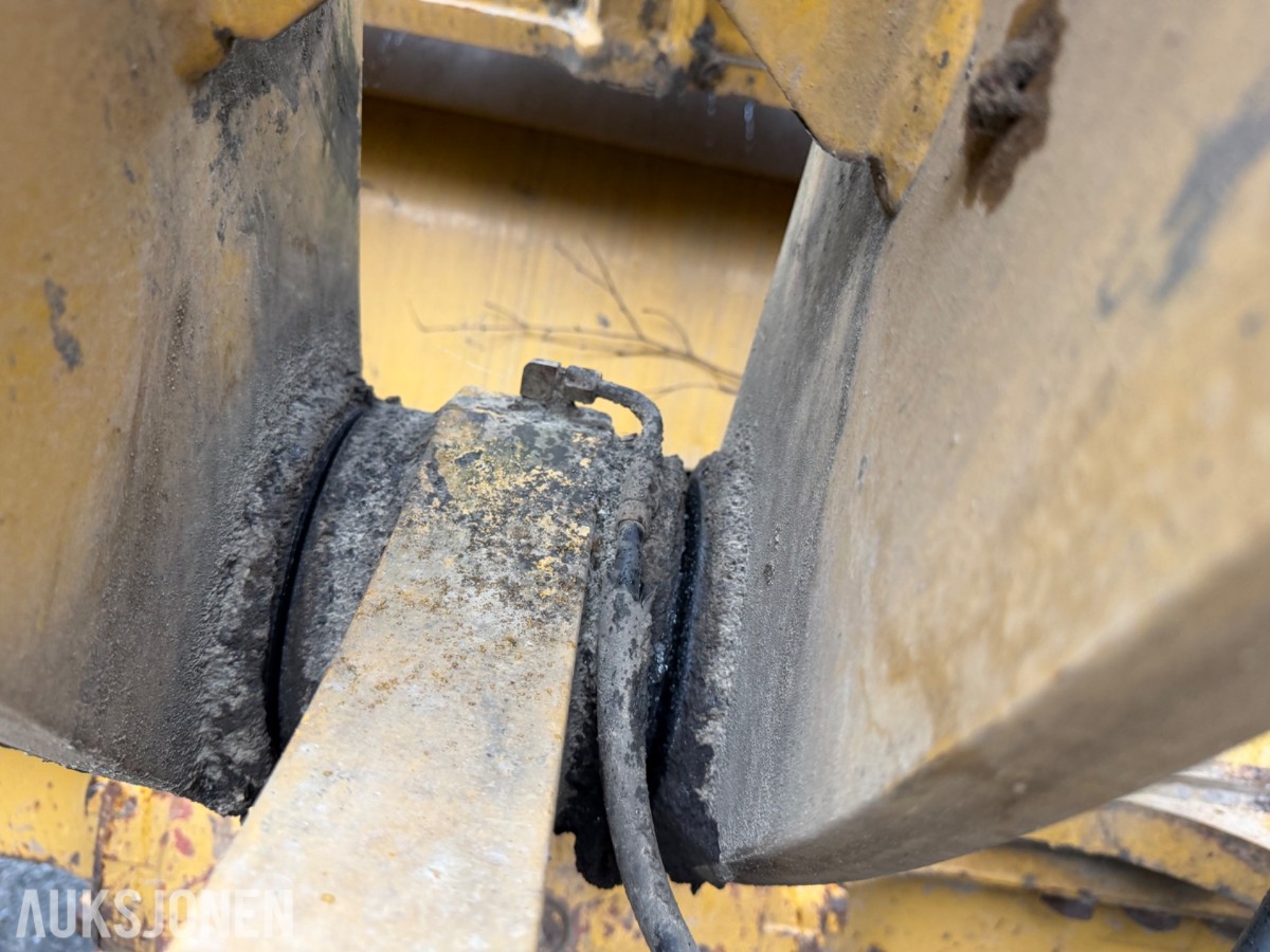 2013 Cat 938K Hjullaster. nylig sertifisert. Vekt i skuffe