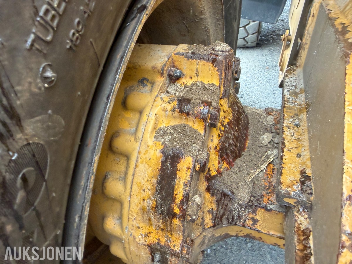 2013 Cat 938K Hjullaster. nylig sertifisert. Vekt i skuffe