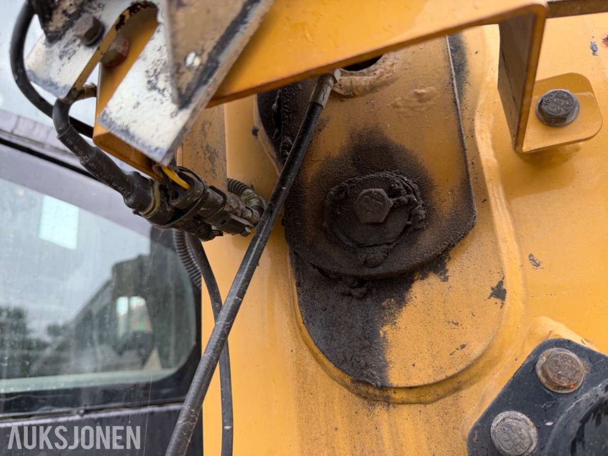 2013 Cat 938K Hjullaster. nylig sertifisert. Vekt i skuffe