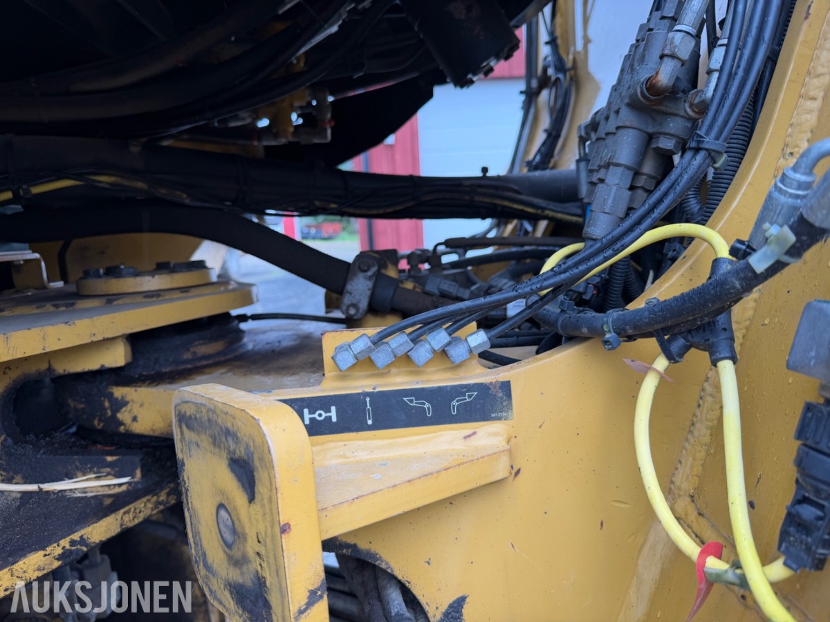 2013 Cat 938K Hjullaster. nylig sertifisert. Vekt i skuffe