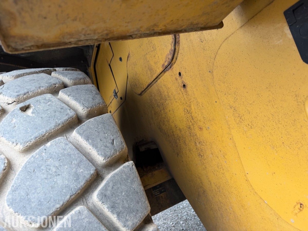 2013 Cat 938K Hjullaster. nylig sertifisert. Vekt i skuffe