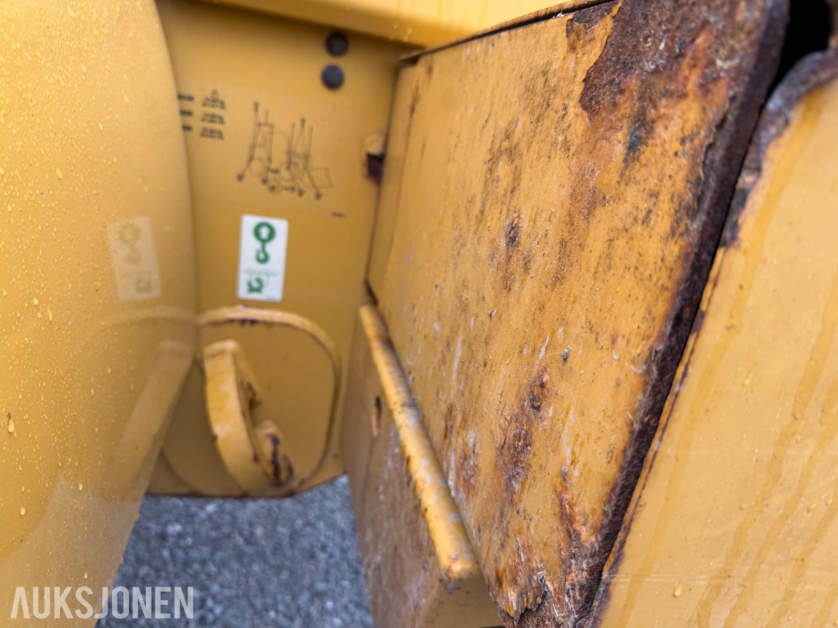2013 Cat 938K Hjullaster. nylig sertifisert. Vekt i skuffe