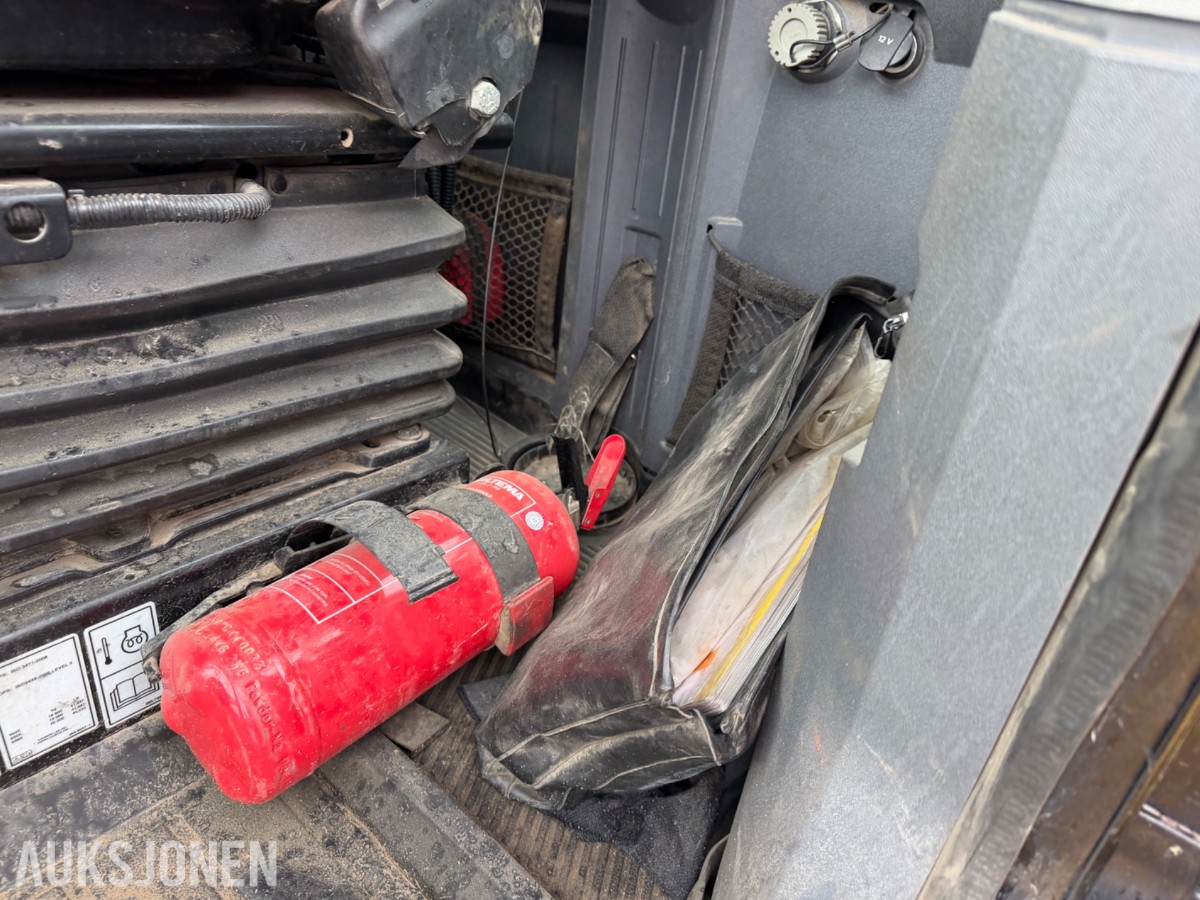 2013 Cat 938K Hjullaster. nylig sertifisert. Vekt i skuffe