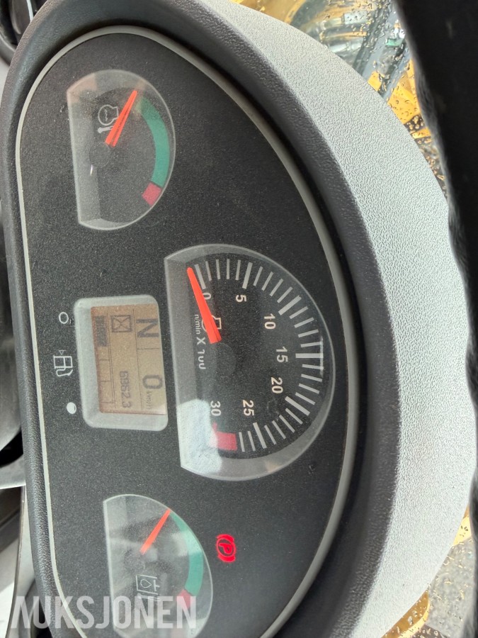2013 Cat 938K Hjullaster. nylig sertifisert. Vekt i skuffe