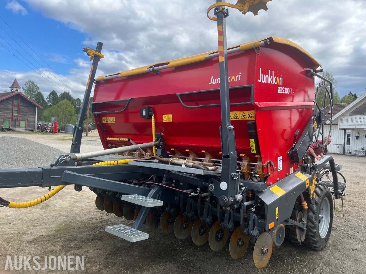 Junkkari S 300 plus Såmaskin. 2020 mod. Kombi. Velholdt