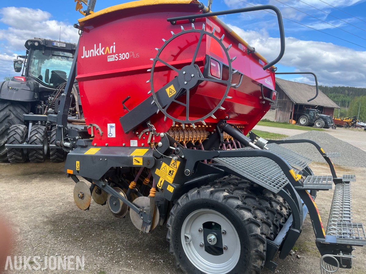Junkkari S 300 plus Såmaskin. 2020 mod. Kombi. Velholdt