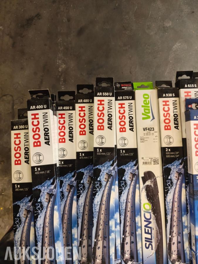 Nr2 masse nye Bosch Vindusviskere sett og single