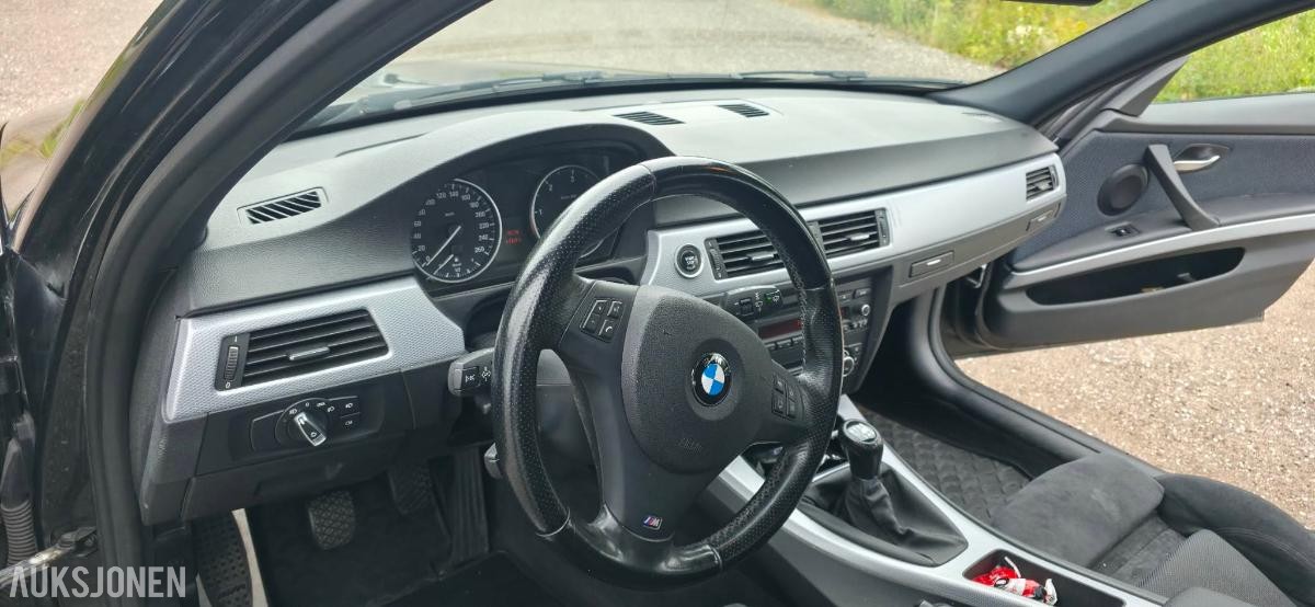 2011 BMW 316D 2.0 116hk 161000km